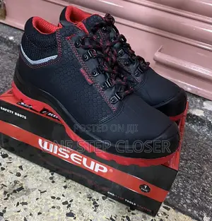 Wise Up Brand Safty Boot