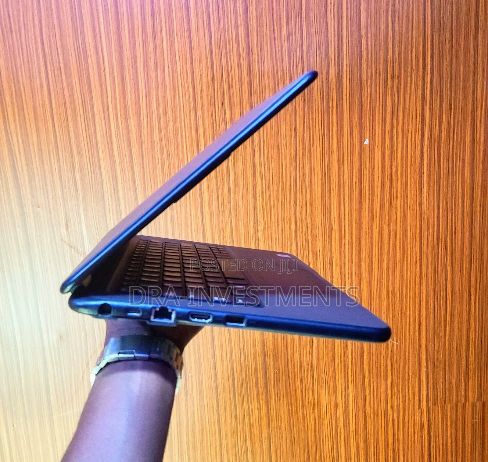 Laptop Dell Latitude 3310 4GB Intel Core I3 HDD 500GB