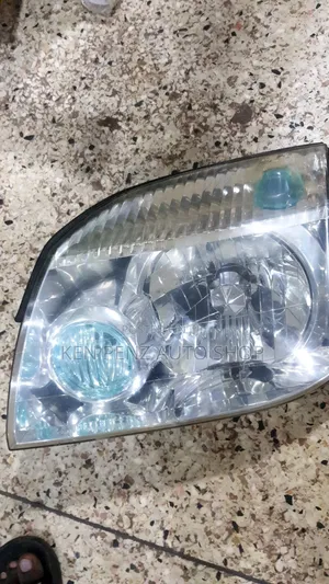 Headlamp for Nissan Xtrail Ordinary