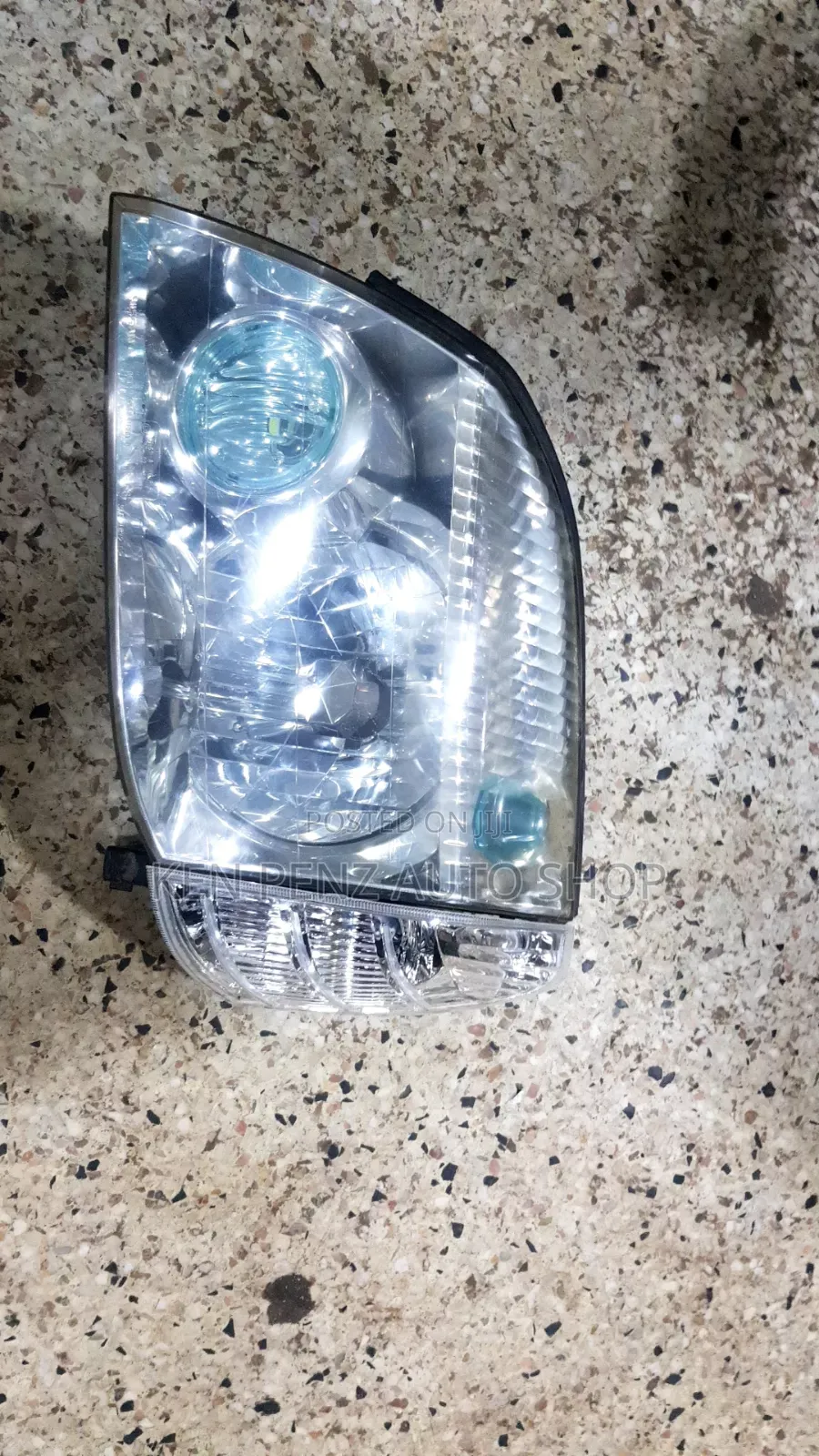Headlamp for Nissan Xtrail Ordinary