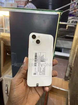 New Apple iPhone 13 128 GB White