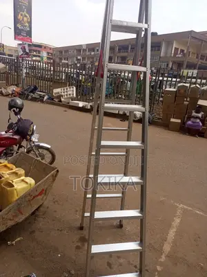 A Type Ladder 3 Meters (9.6feet)