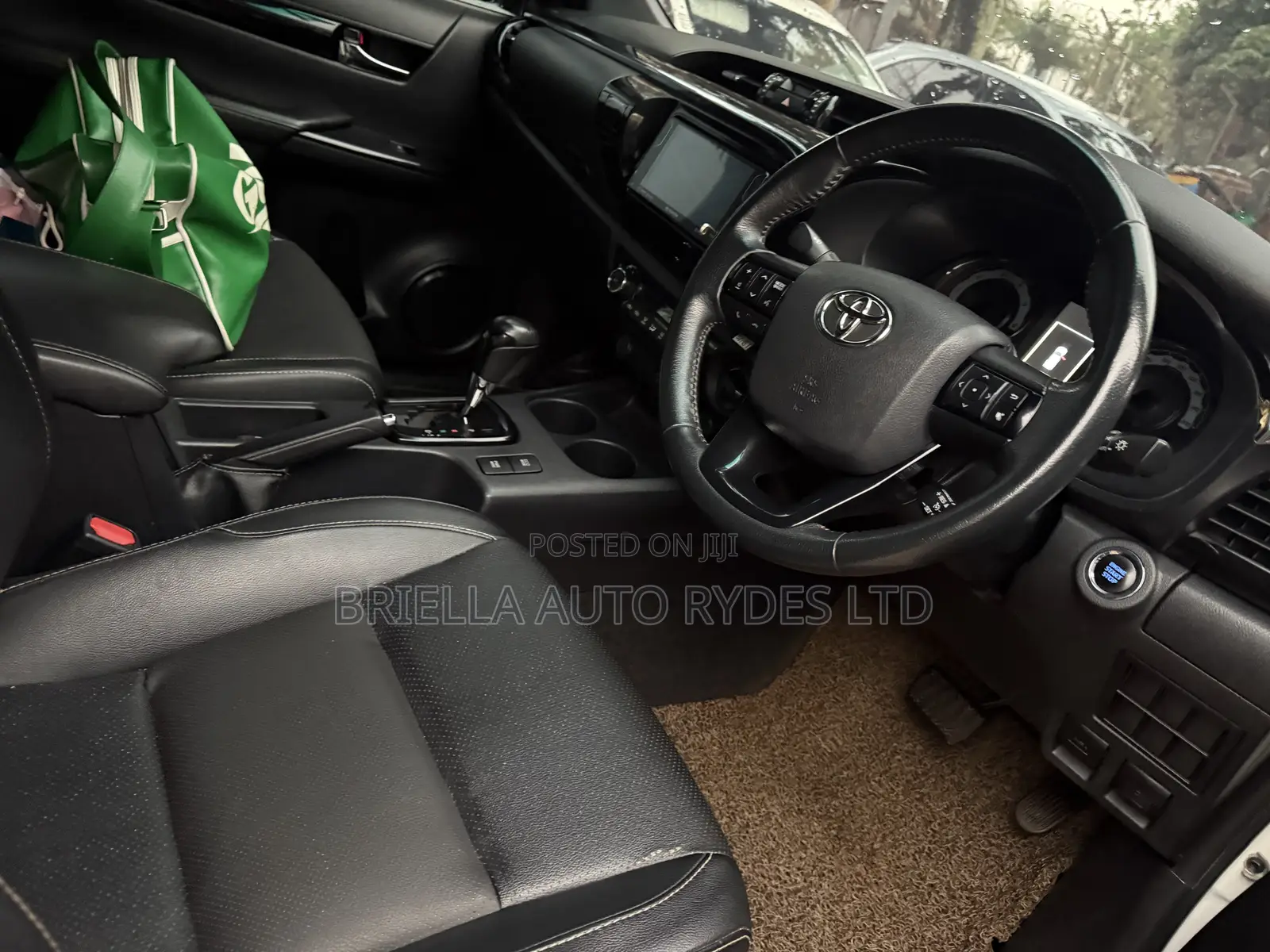 Toyota Hilux 2020