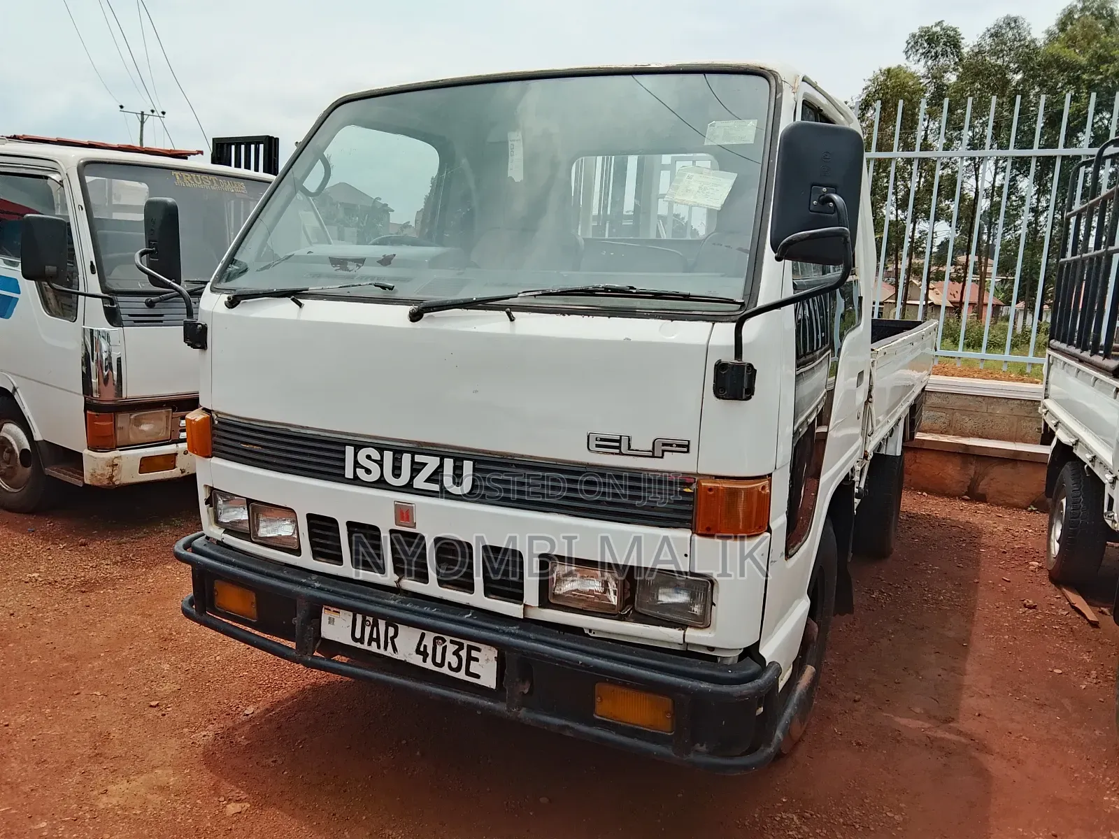 Isuzu Elf Truck 1992 White