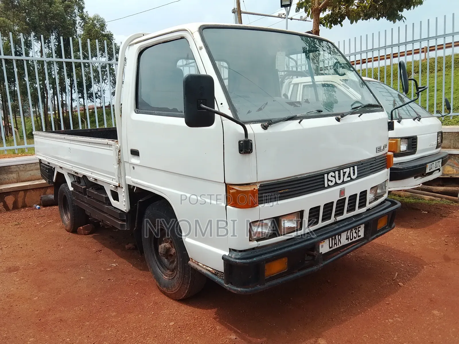 Isuzu Elf Truck 1992 White