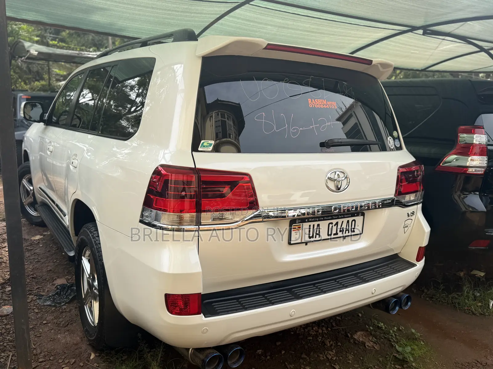 Toyota Land Cruiser Prado 2011 White