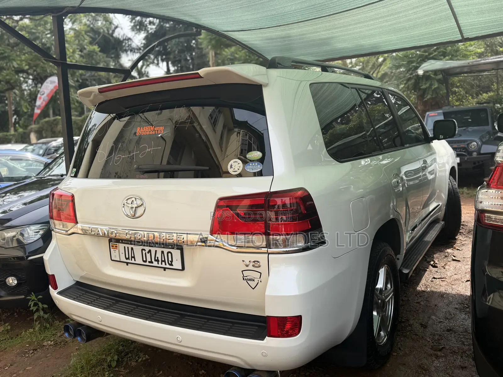 Toyota Land Cruiser Prado 2011 White