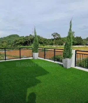 Elegant Artificial Grass Carpets Per Square Meter Good for Balconies