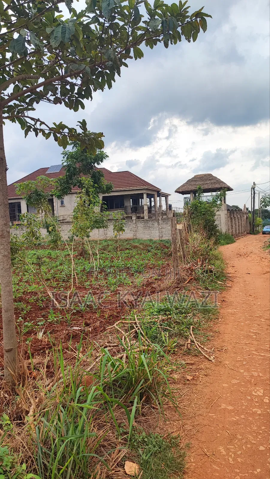 Land Sale in Buwate