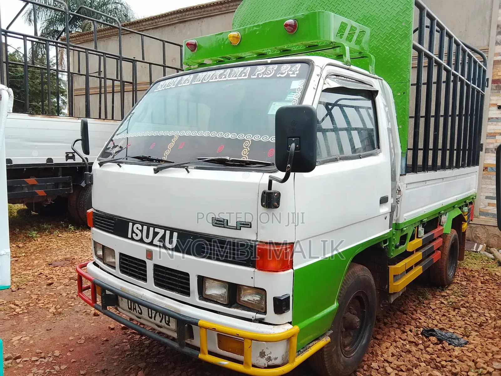 Taala Nya Isuzu Elf