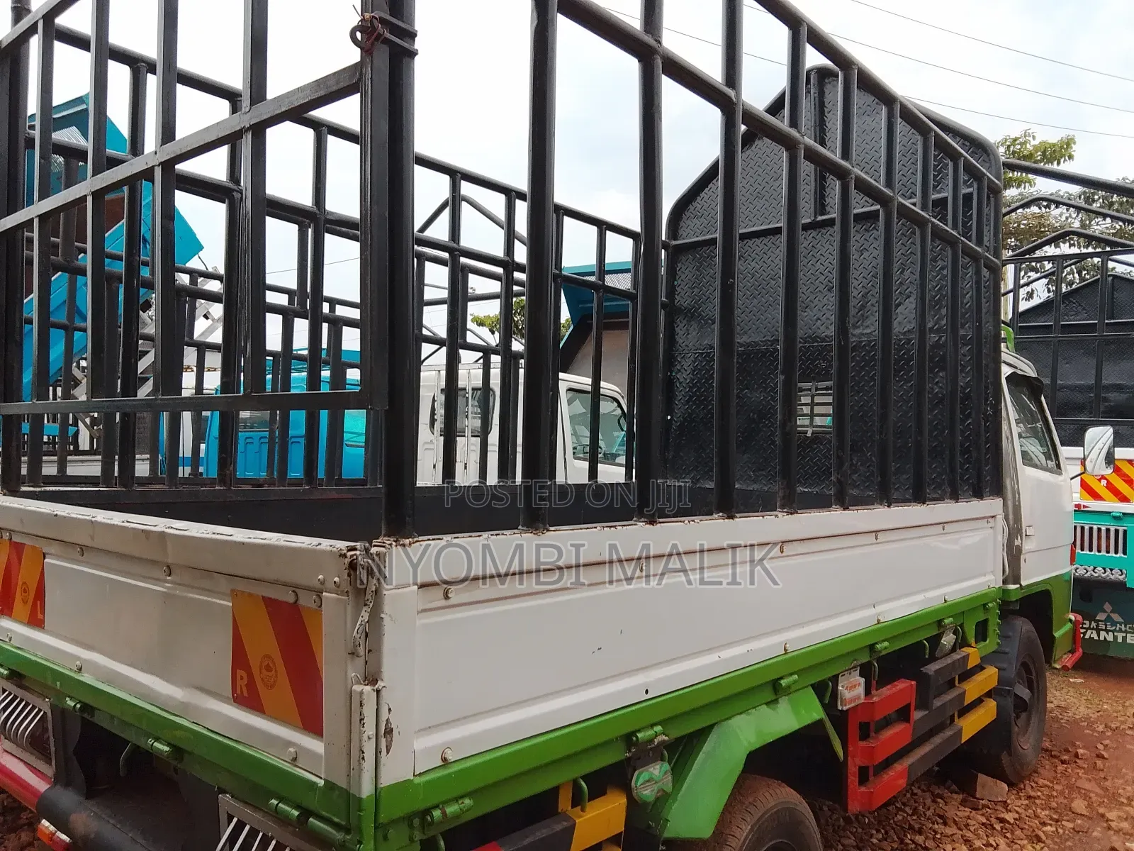 Taala Nya Isuzu Elf