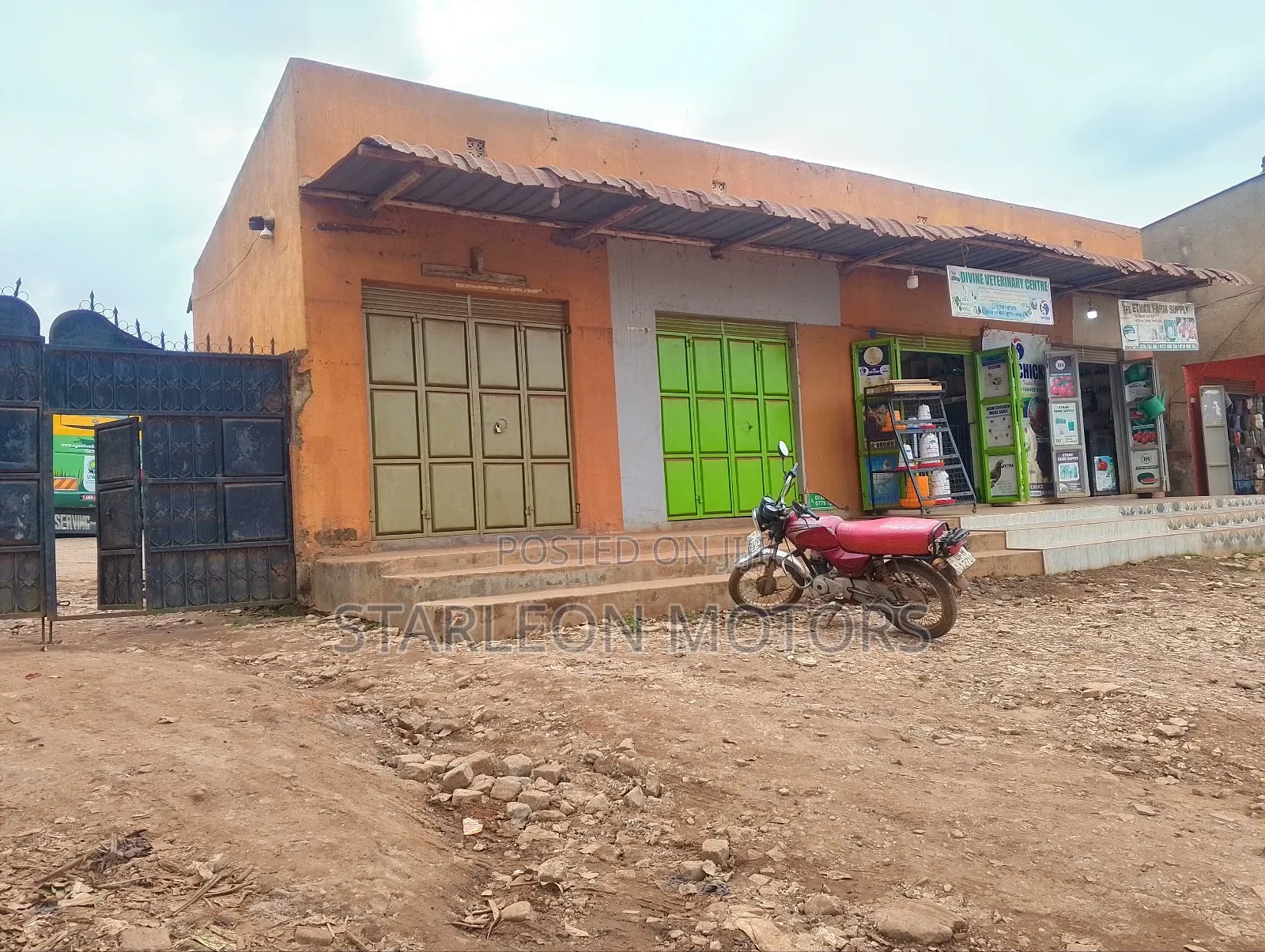 Properly and Land on Sale With Ready Title