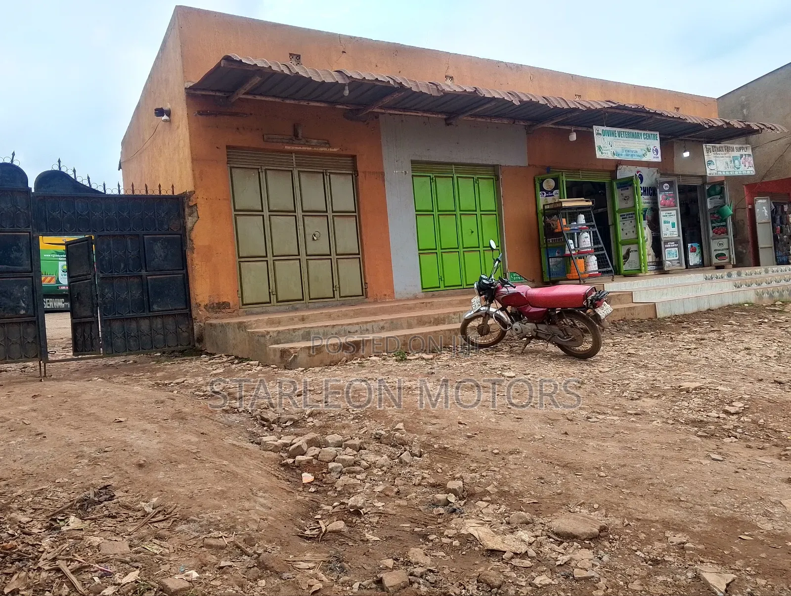 Properly and Land on Sale With Ready Title