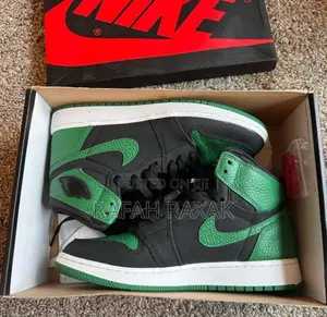 Original Nike Air Jordan 1 Retro High Og “Pine Green” 2.0 Sneakers