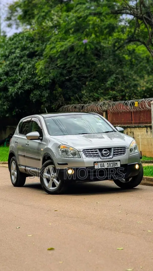 Nissan Dualis 2011 Silver