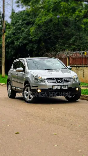 Nissan Dualis 2011 Silver