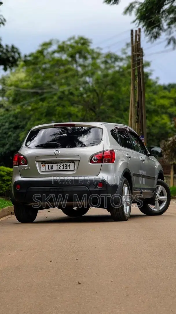 Nissan Dualis 2011 Silver