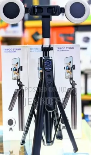 Auto Face Tracking Tripod