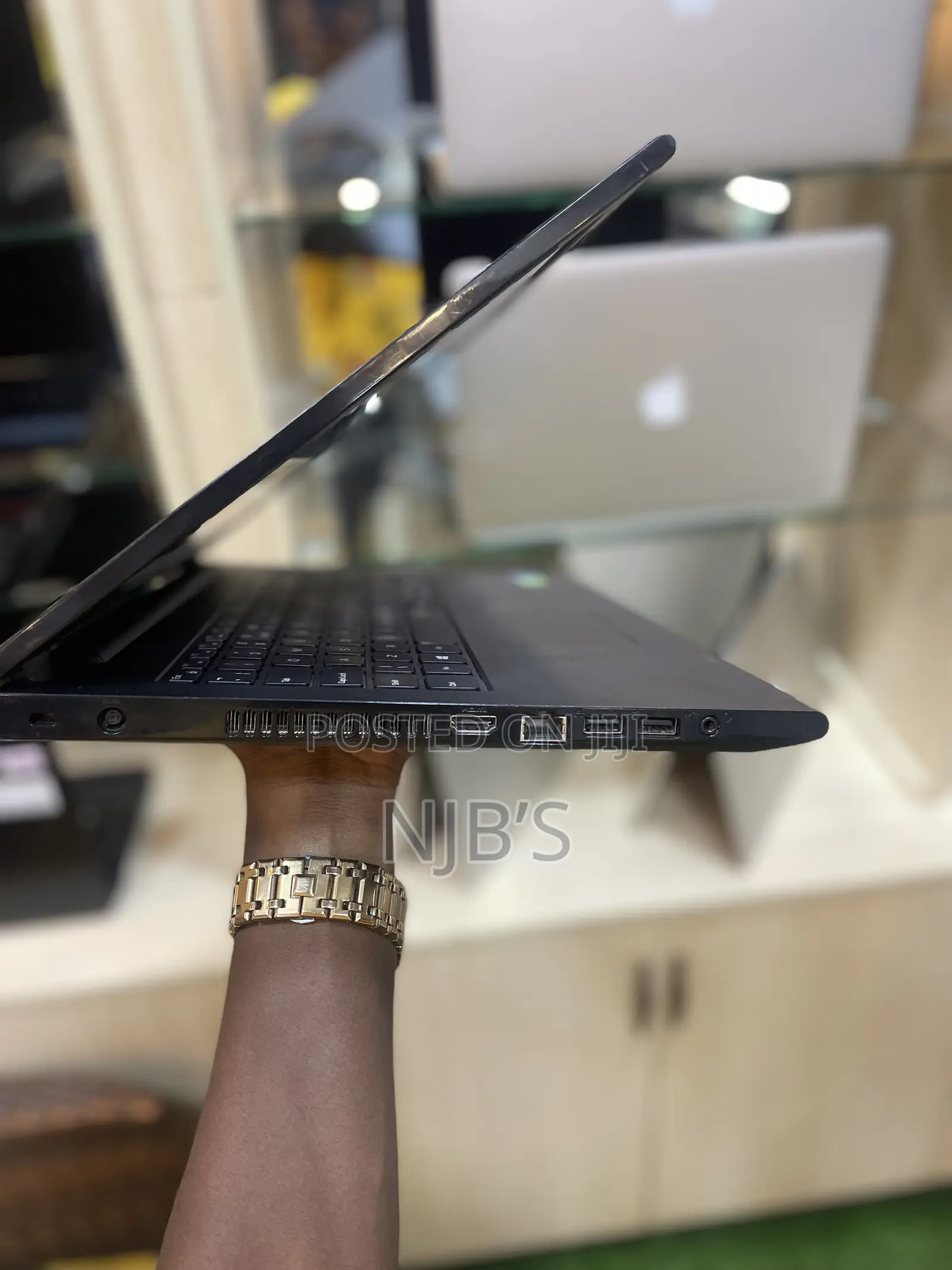 Laptop Dell Inspiron 15 3543 8GB Intel Core I7 HDD 500GB