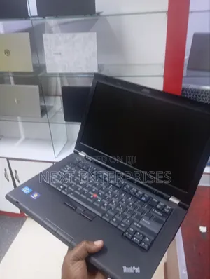 Laptop Lenovo ThinkPad T420 4GB Intel Core I5 HDD 320GB
