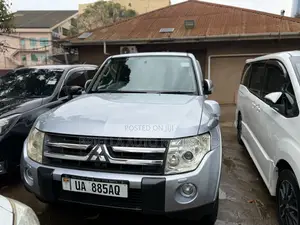 Mitsubishi Pajero 2009