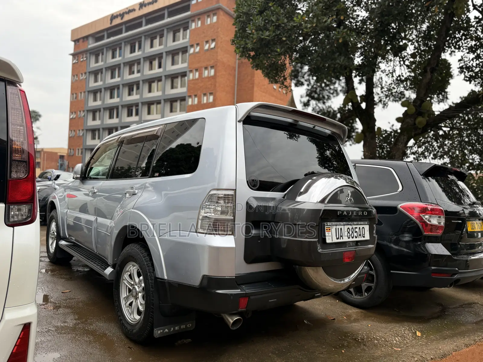 Mitsubishi Pajero 2009
