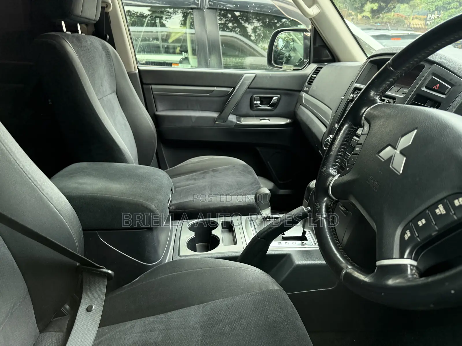 Mitsubishi Pajero 2009