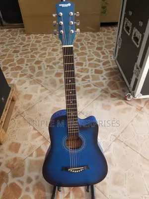 Non Powered Acoustic Guitar