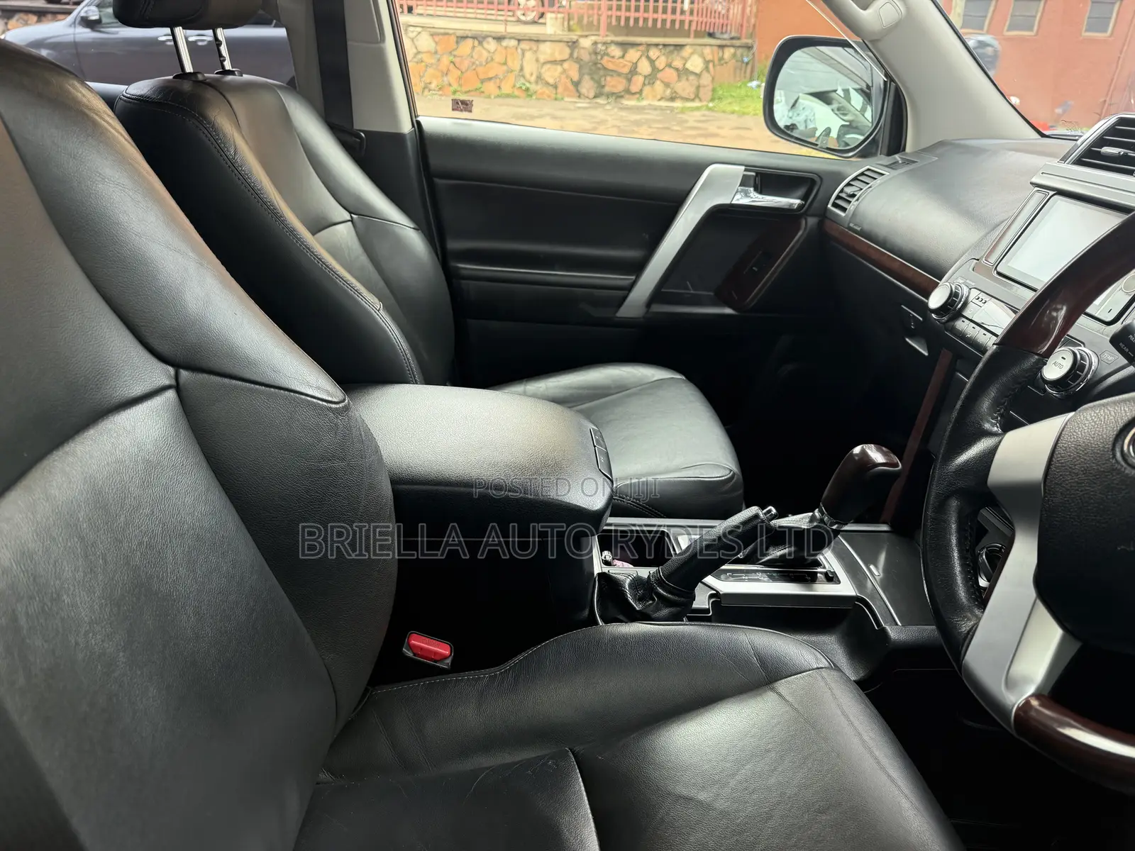 Toyota Land Cruiser Prado 2015