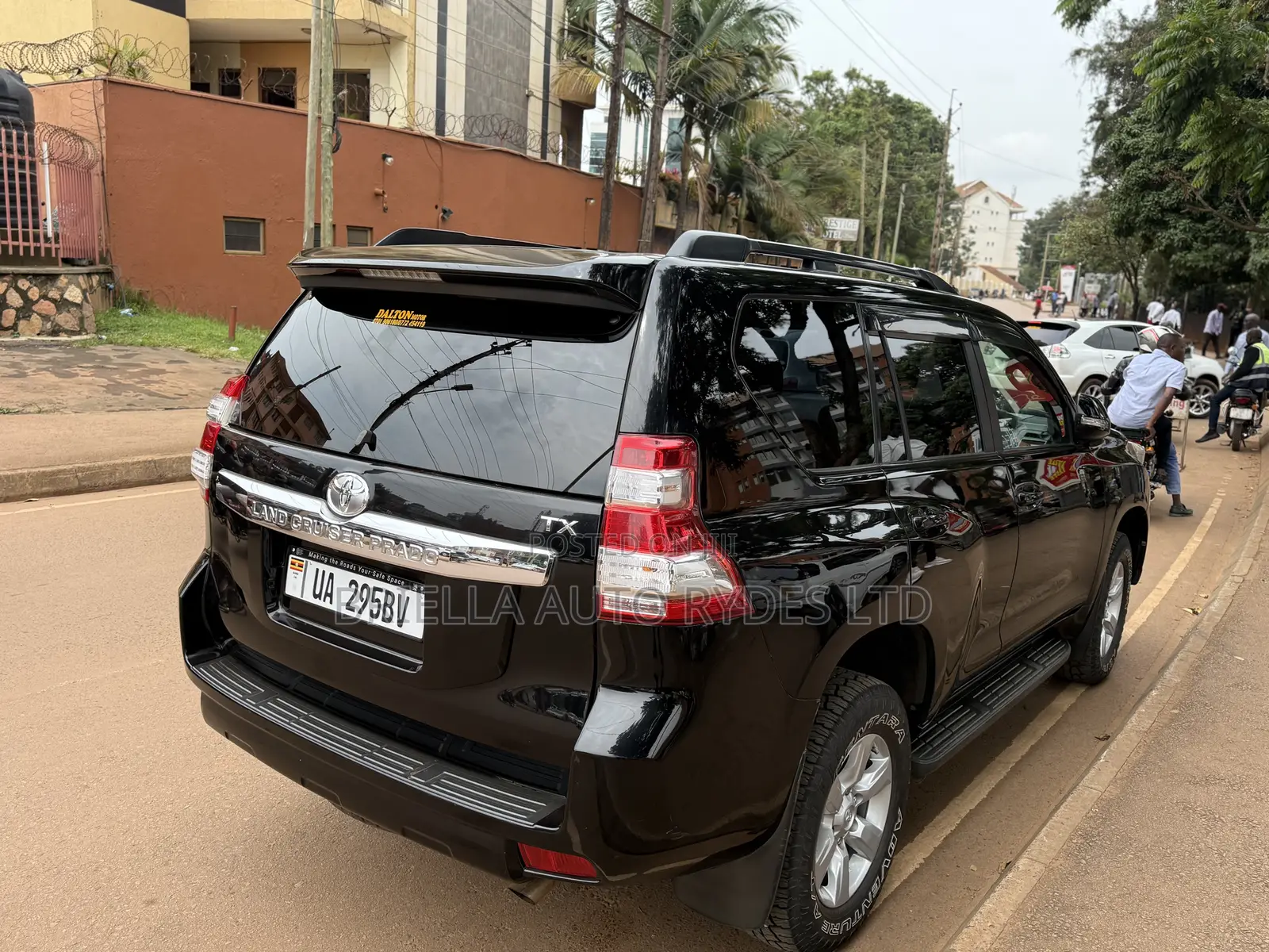 Toyota Land Cruiser Prado 2015