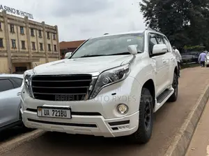 Toyota Land Cruiser Prado 2016