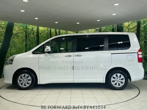 Toyota Noah Car Hire With Driver Self Drive Tours Pickup Airport 78