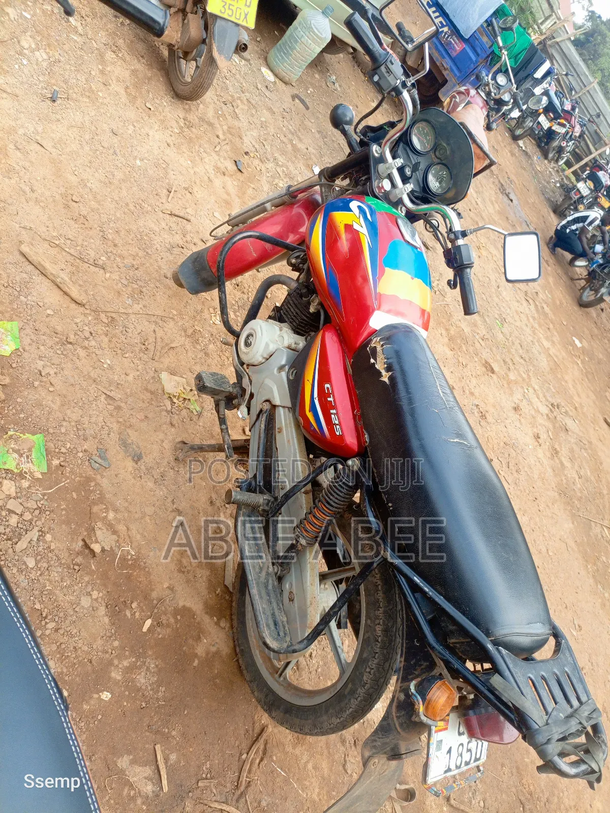 Bajaj Boxer 125 2019 Red
