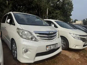 Toyota Alphard 2009