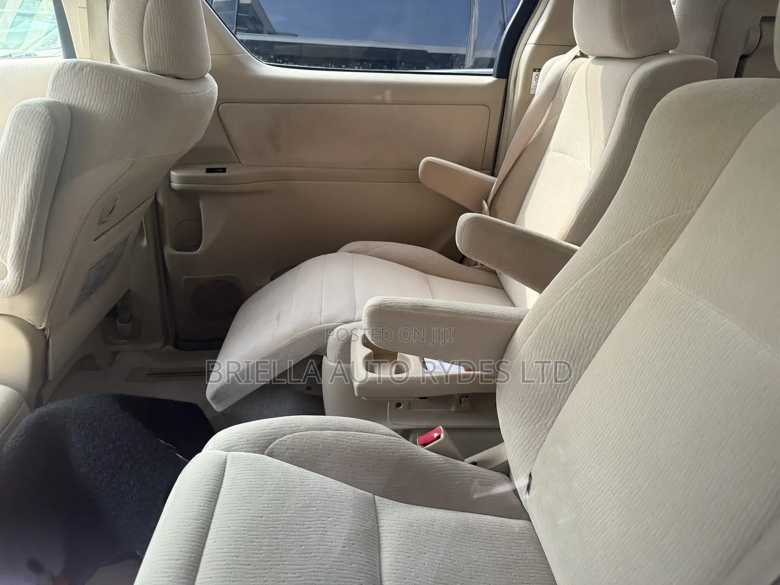 Toyota Alphard 2009