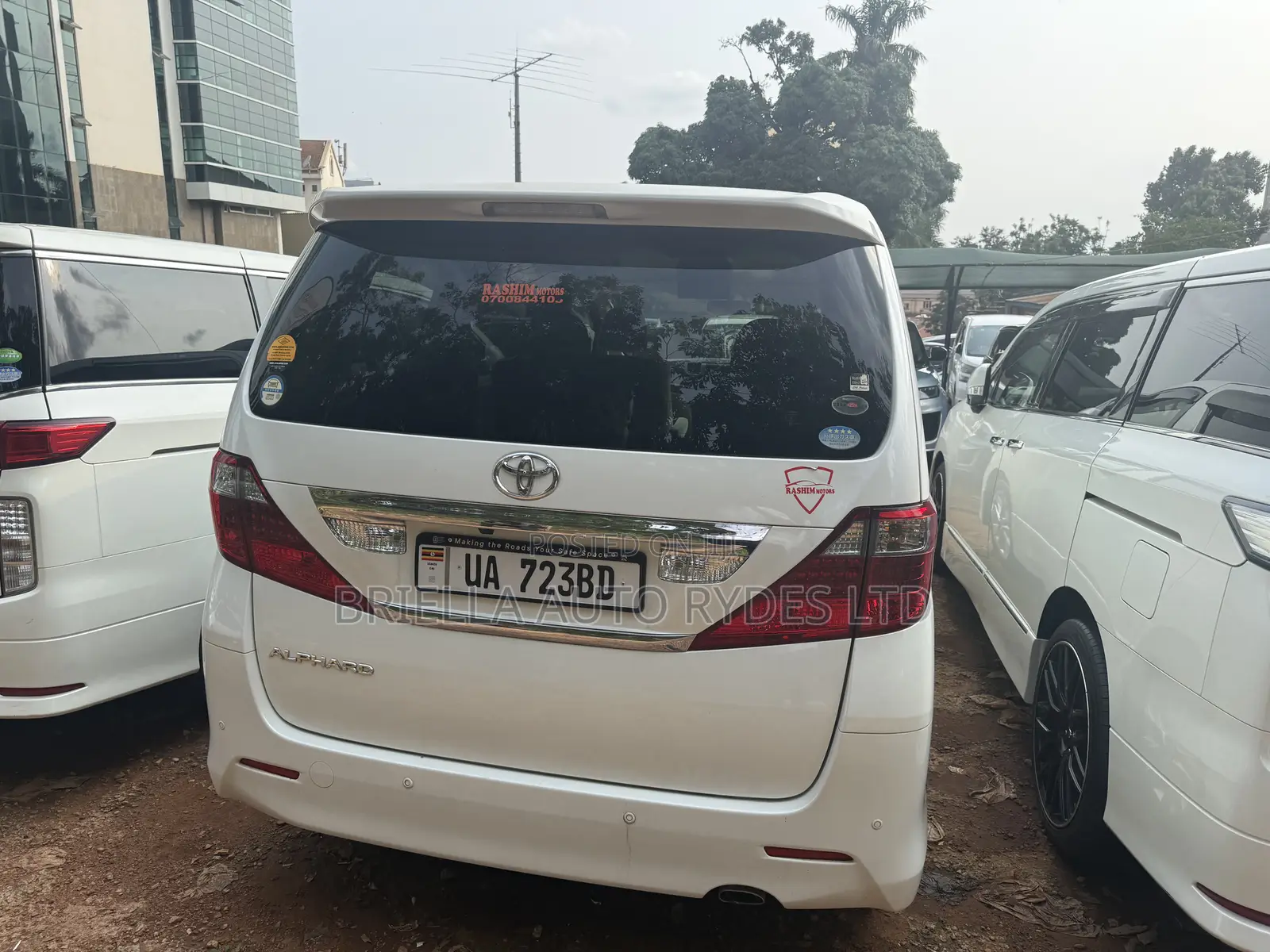 Toyota Alphard 2009
