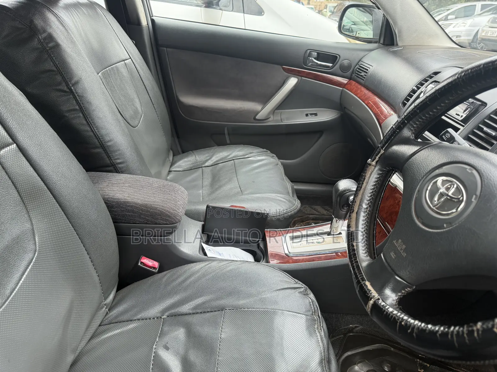 Toyota Premio 2004