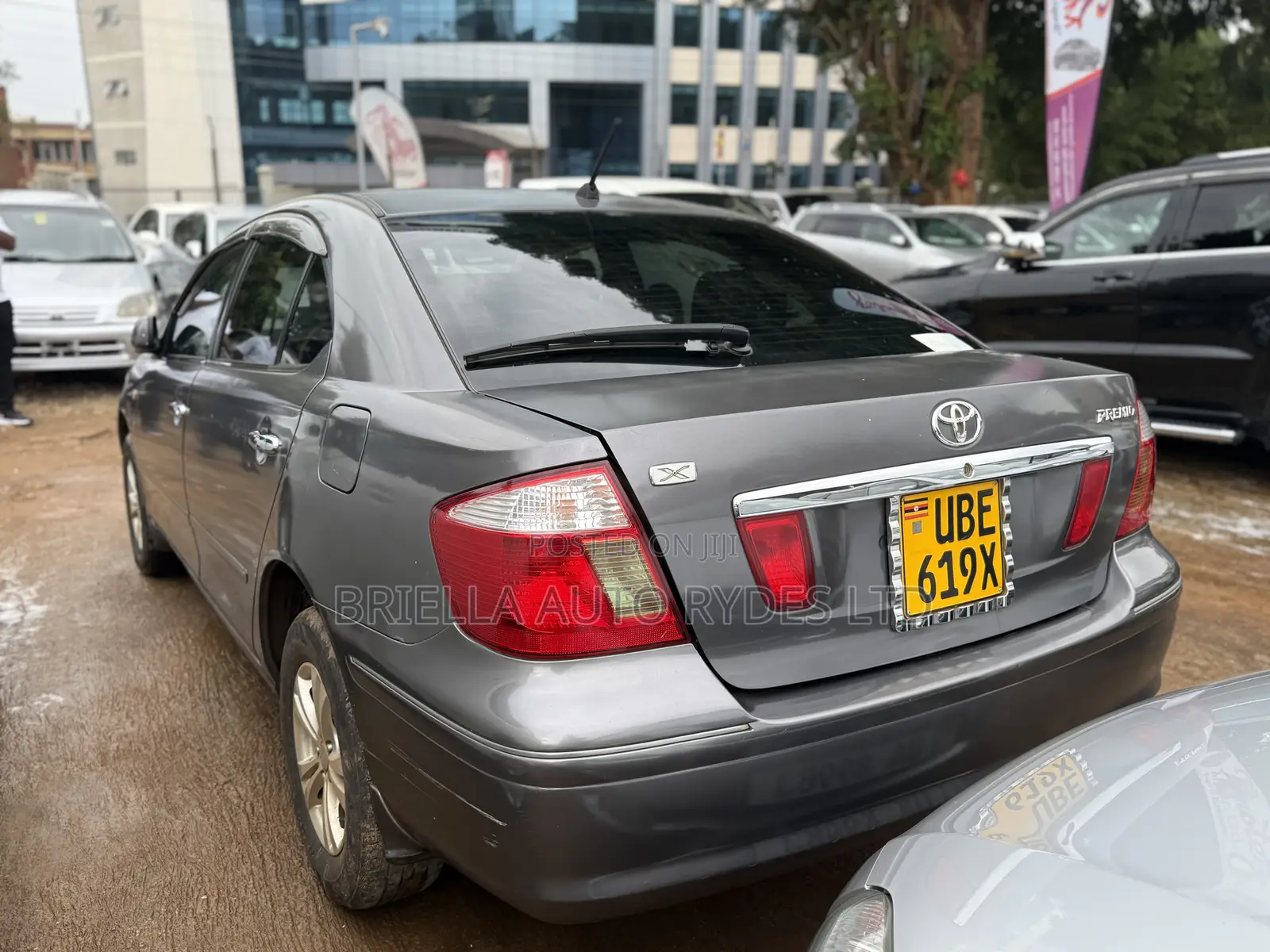 Toyota Premio 2004