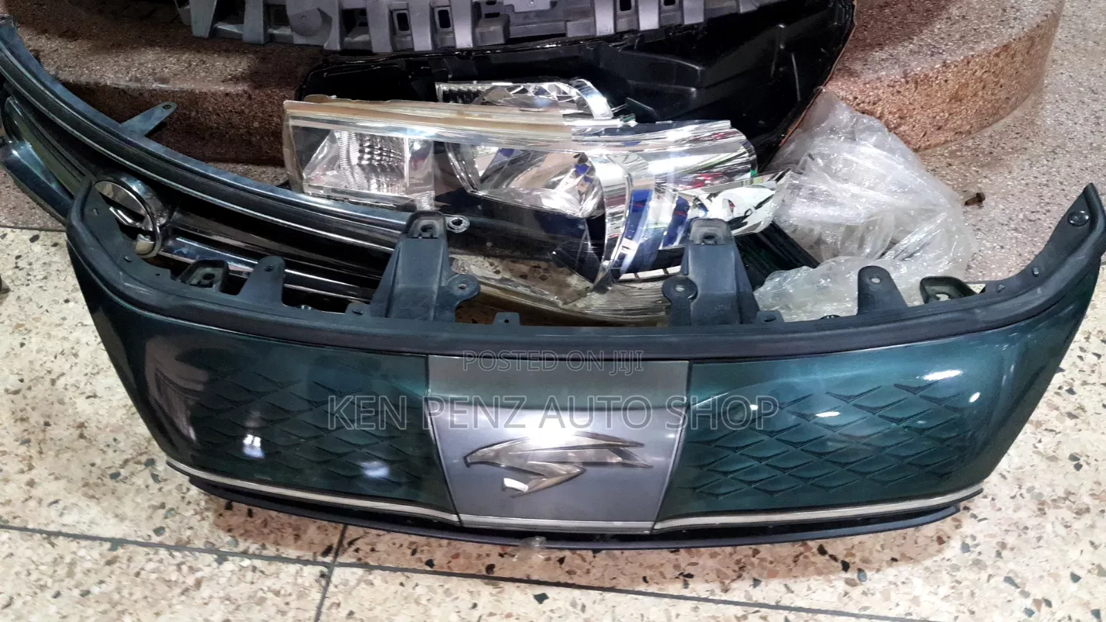 Harrier Hybrid Green Grill
