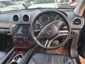 Mercedes-Benz M Class ML 350 4Matic 2011 Gray