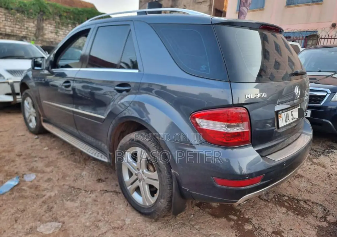 Mercedes-Benz M Class ML 350 4Matic 2011 Gray