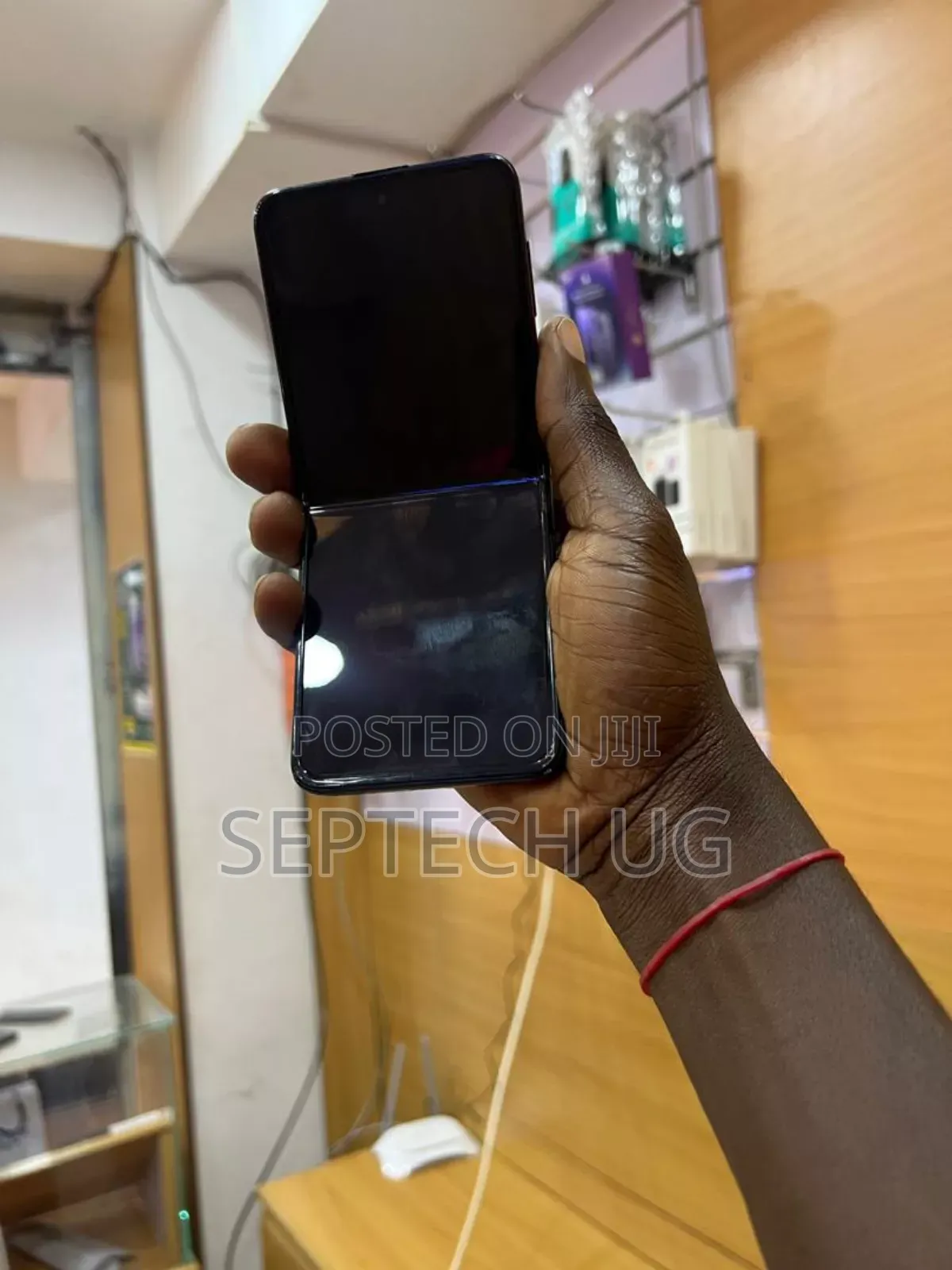 New Samsung Galaxy Z Flip 3 128 GB Black