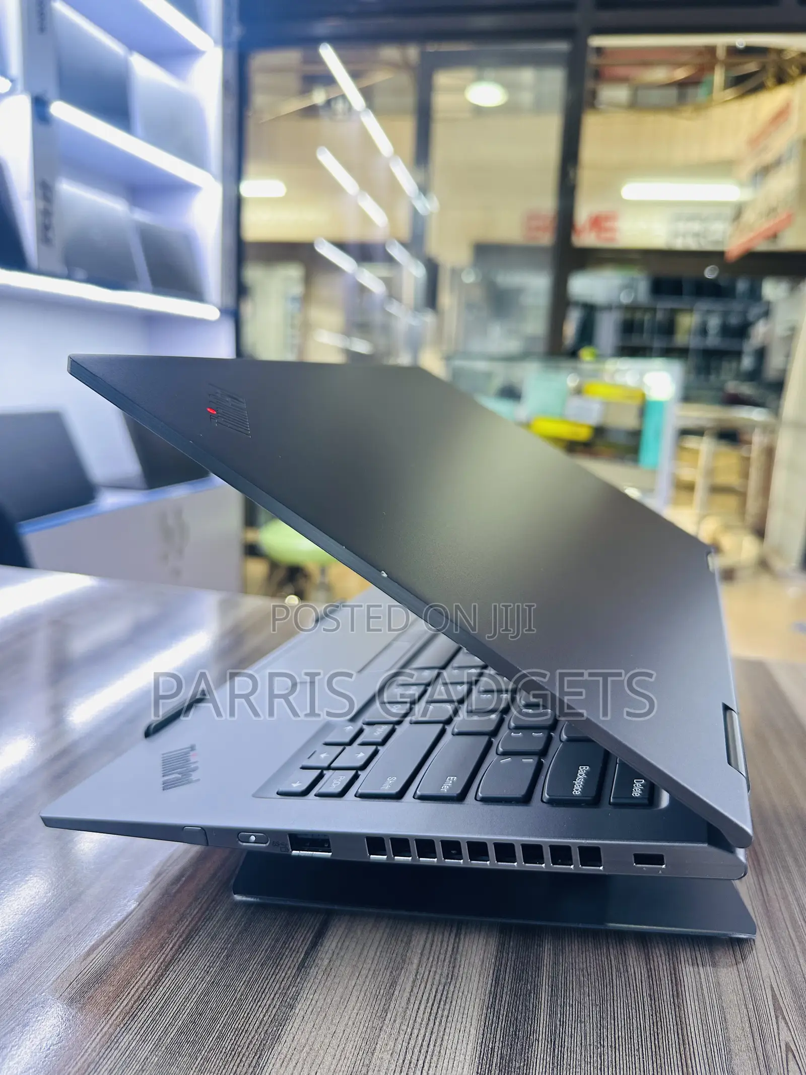 Laptop Lenovo Thinkpad X1 Yoga 16GB Intel Core I7 SSD 256GB