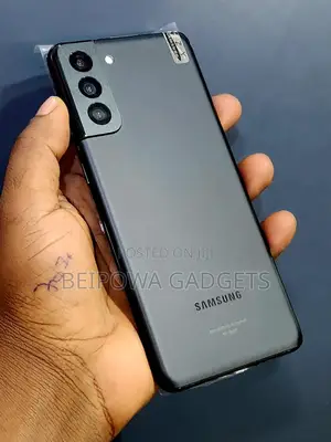 New Samsung Galaxy S21+ 5G 128 GB Black