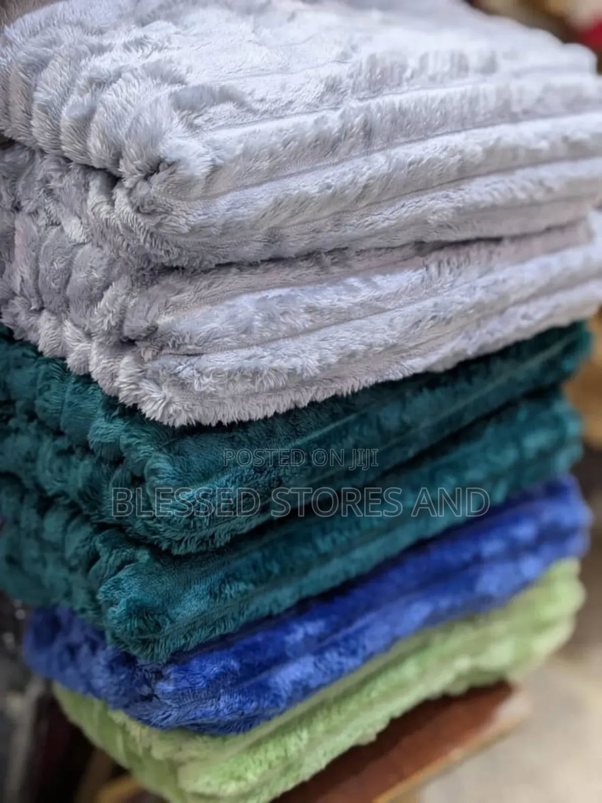 Soft Throw Blankets