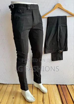 Gentle Beltless Trousers