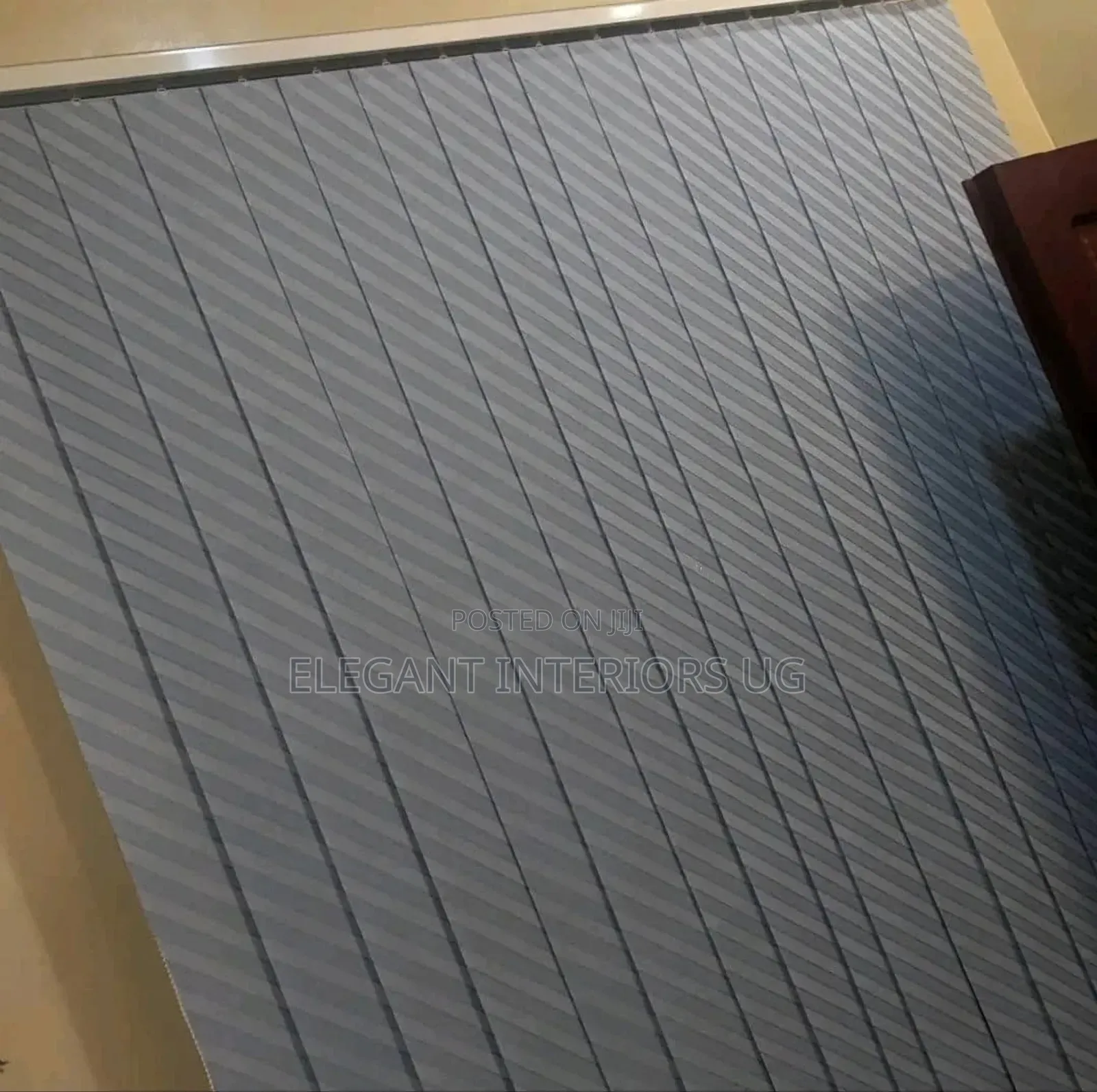 Elegant Vertical Blinds Per Square Meter Available in All Designs