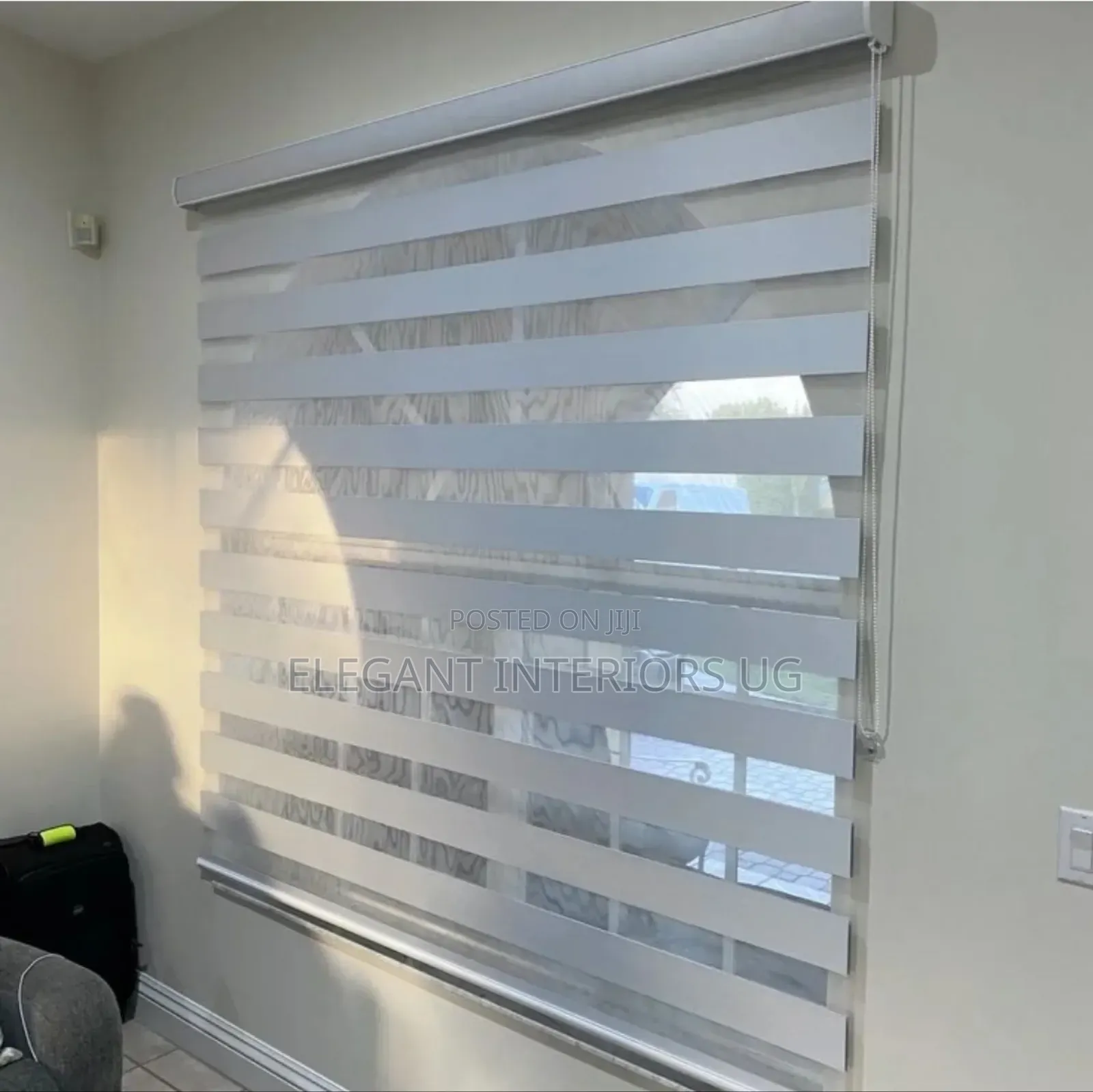 Fancy Roller Blinds Per Square Meter Available in All Designs