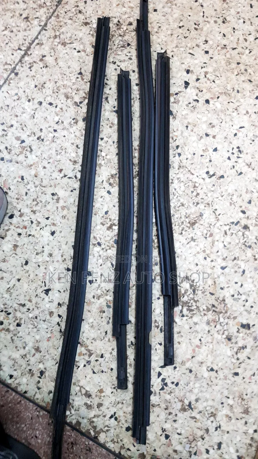 Rubber Channels/ Weather Strips for Raum and Sedan 2012