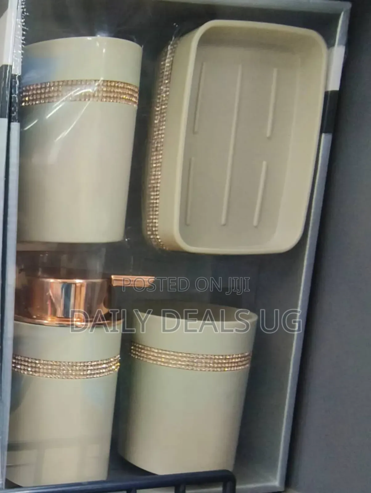Bathroom Accessory Set
